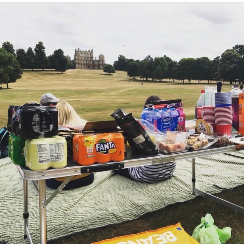 fifteen team picnic